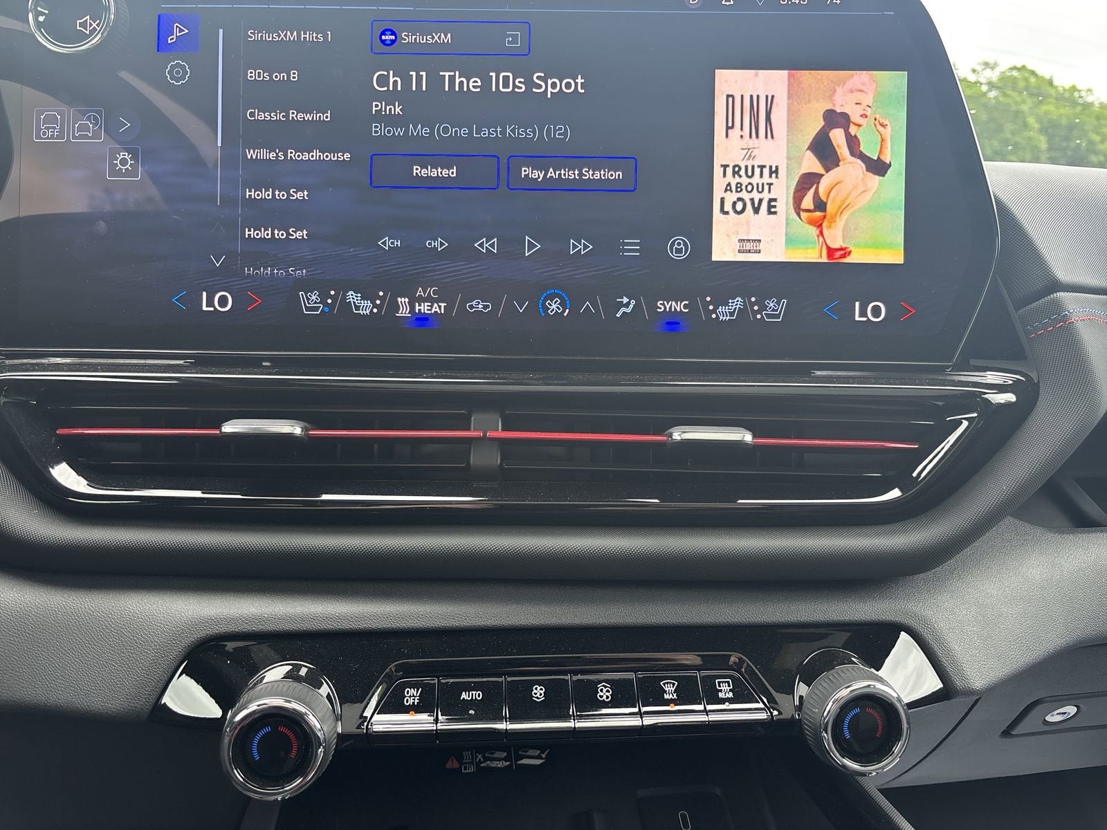 2024 Chevrolet Silverado EV RST
