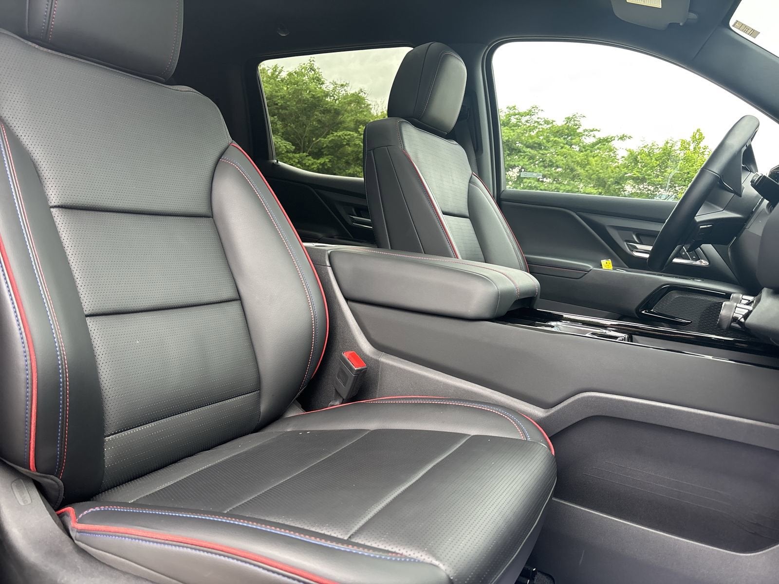 2024 Chevrolet Silverado EV RST