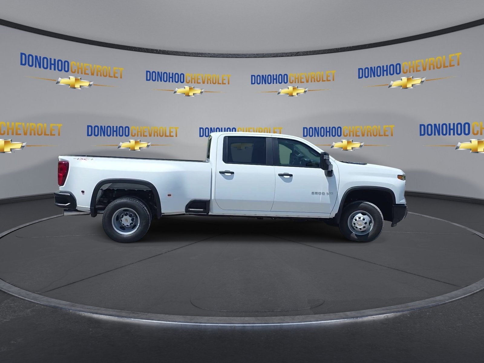 2026 Chevrolet Silverado 3500 HD WT DRW
