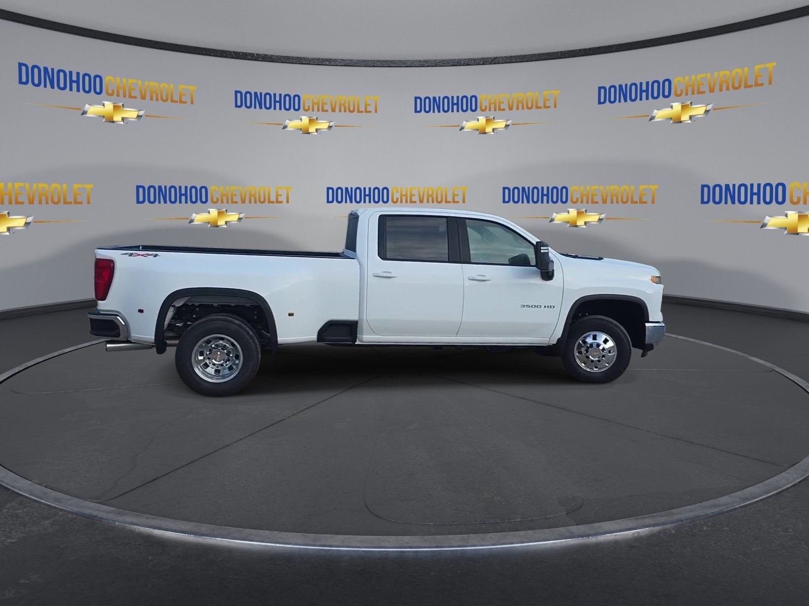 2026 Chevrolet Silverado 3500 HD LT DRW