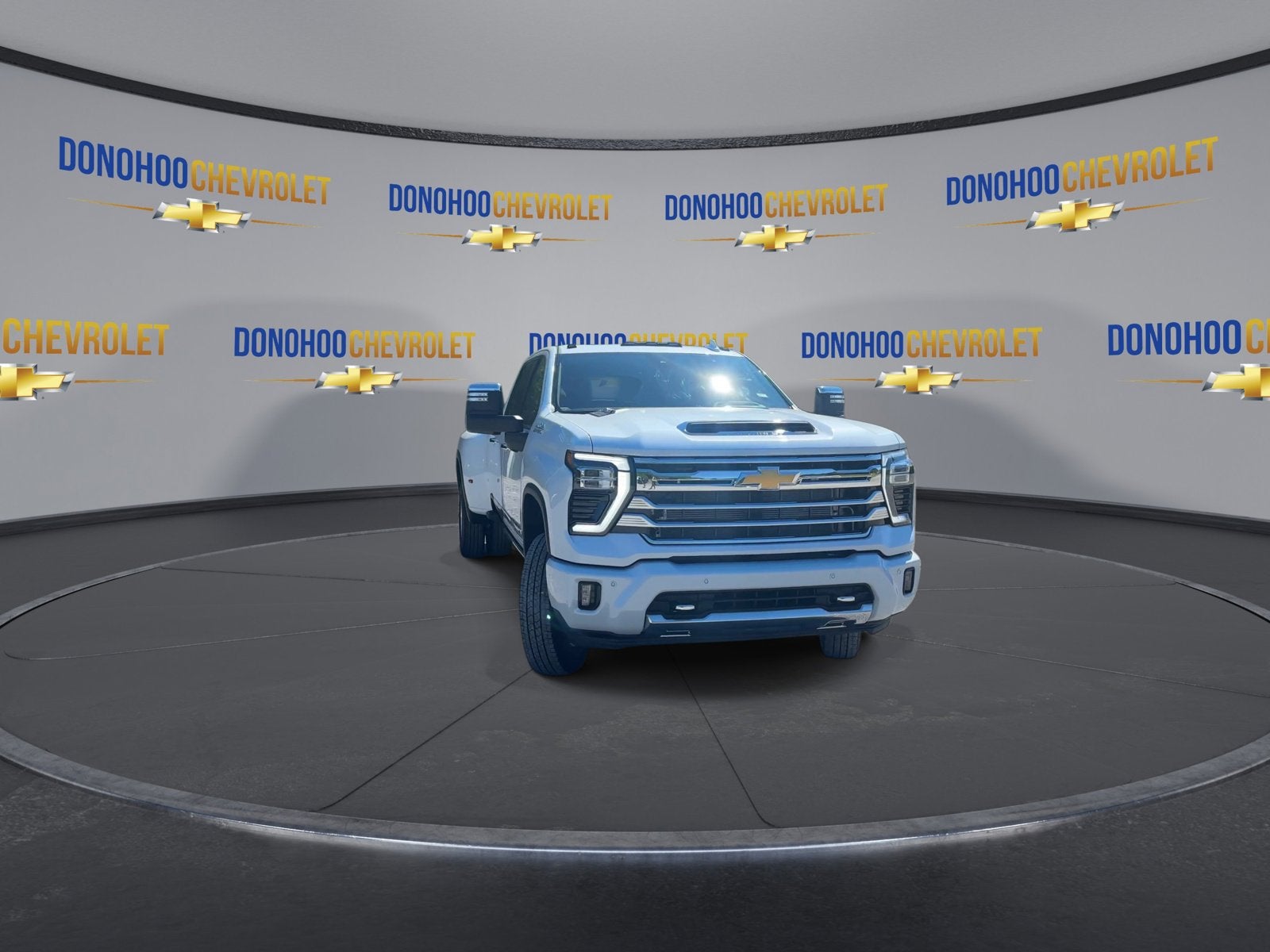 2026 Chevrolet Silverado 3500 HD High Country DRW