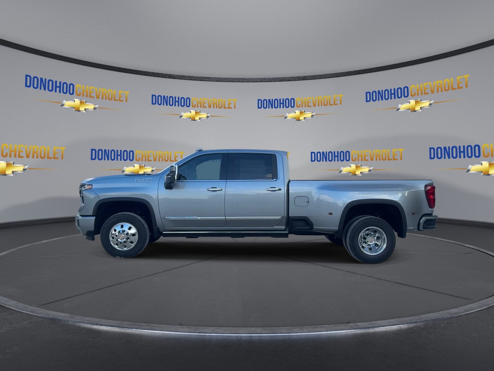2026 Chevrolet Silverado 3500 HD High Country DRW