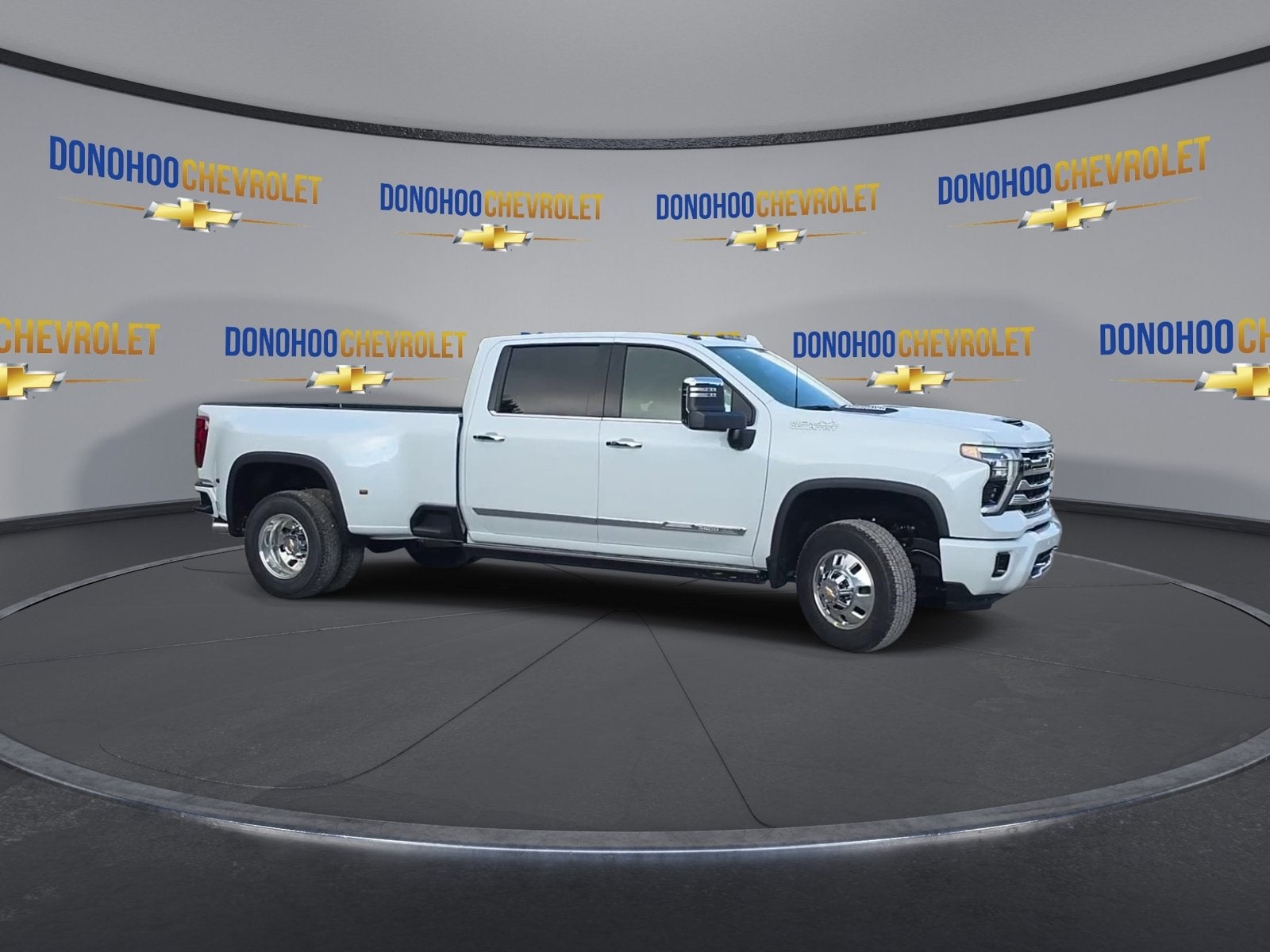 2026 Chevrolet Silverado 3500 HD High Country DRW
