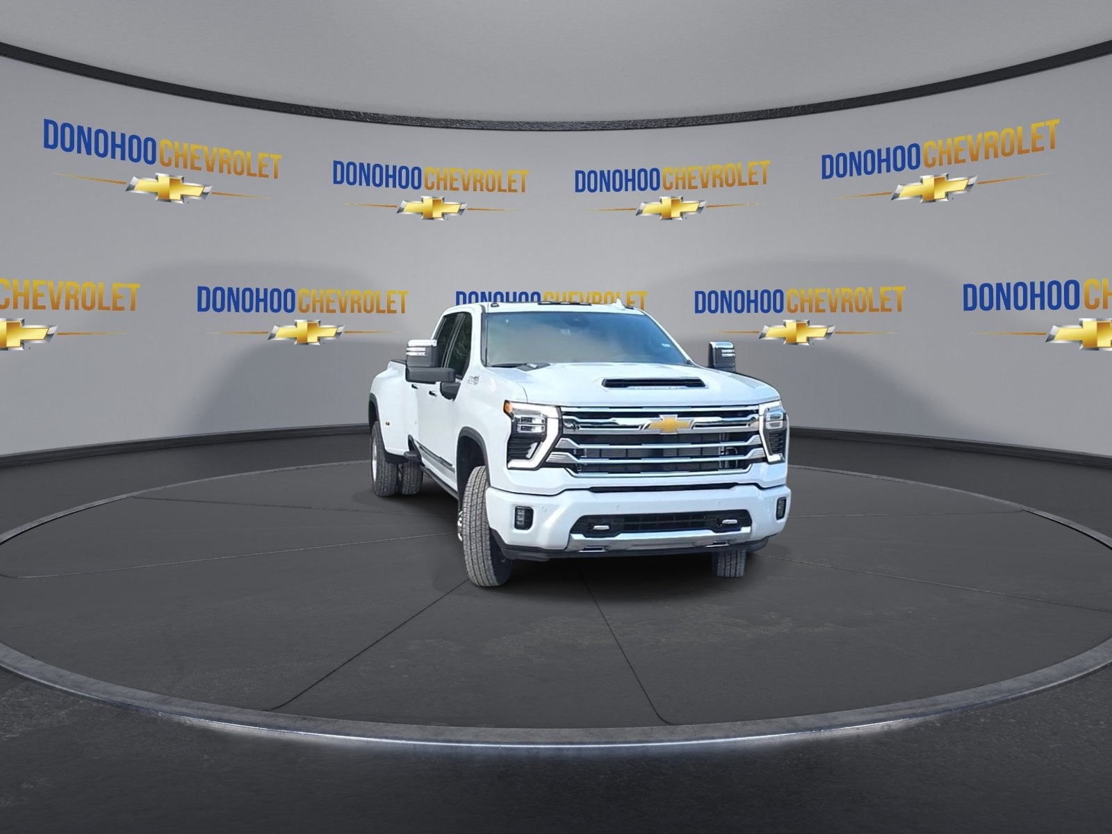 2026 Chevrolet Silverado 3500 HD High Country DRW