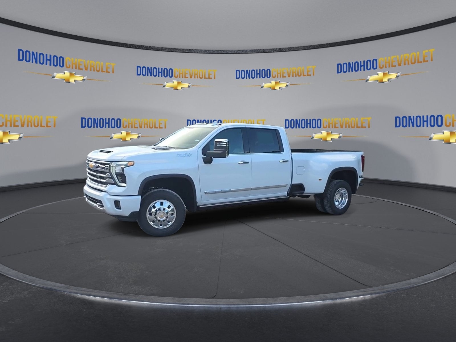 2026 Chevrolet Silverado 3500 HD High Country DRW