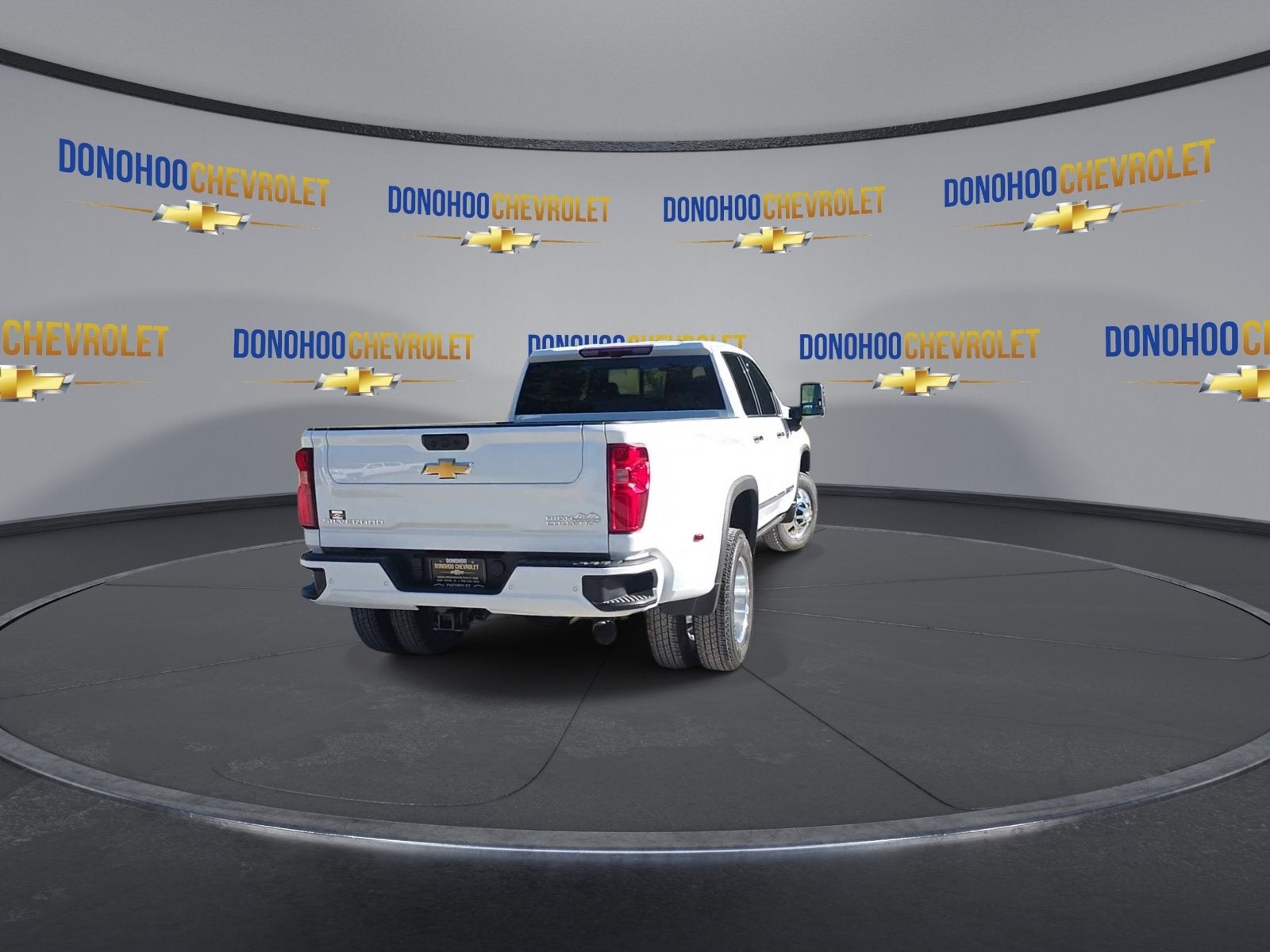 2026 Chevrolet Silverado 3500 HD High Country DRW