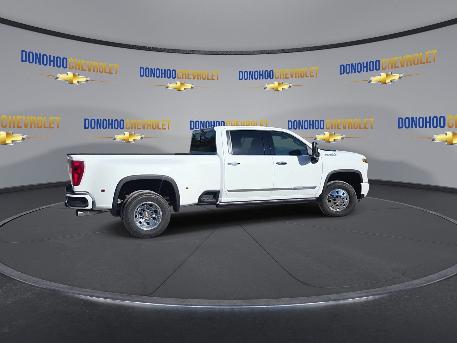 2026 Chevrolet Silverado 3500 HD High Country DRW