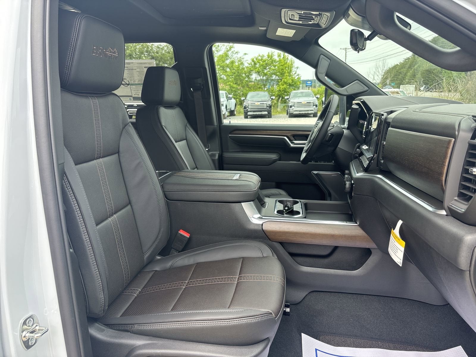2026 Chevrolet Silverado 3500 HD High Country DRW