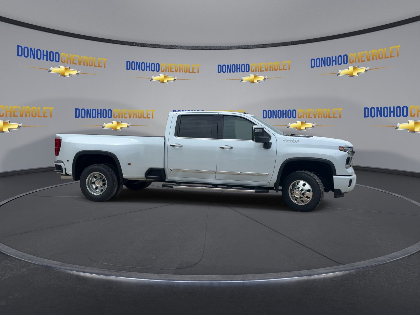 2026 Chevrolet Silverado 3500 HD High Country DRW