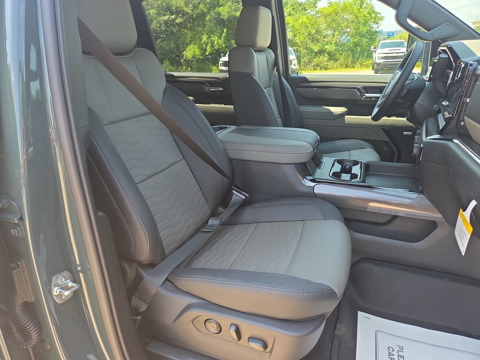 2026 Chevrolet Silverado 2500 HD ZR2 - Photo 27