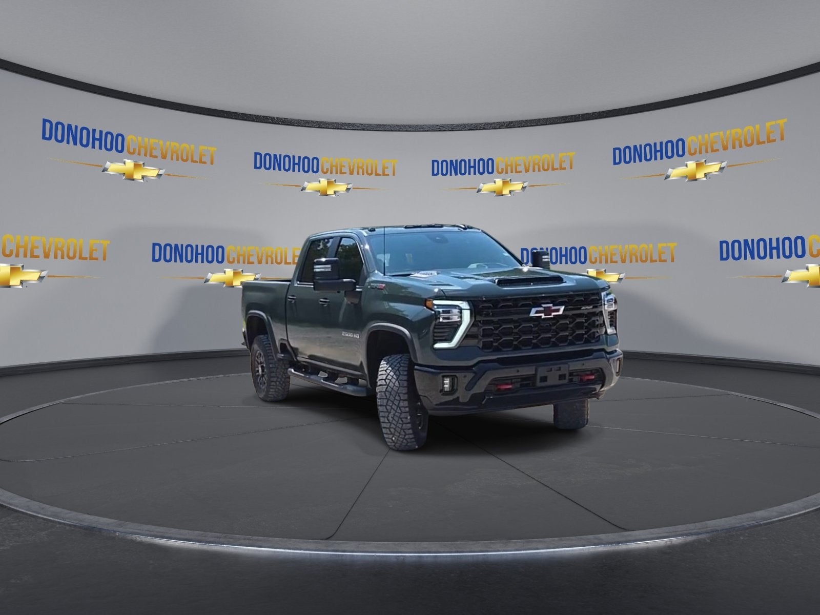 2026 Chevrolet Silverado 2500 HD ZR2 - Photo 9