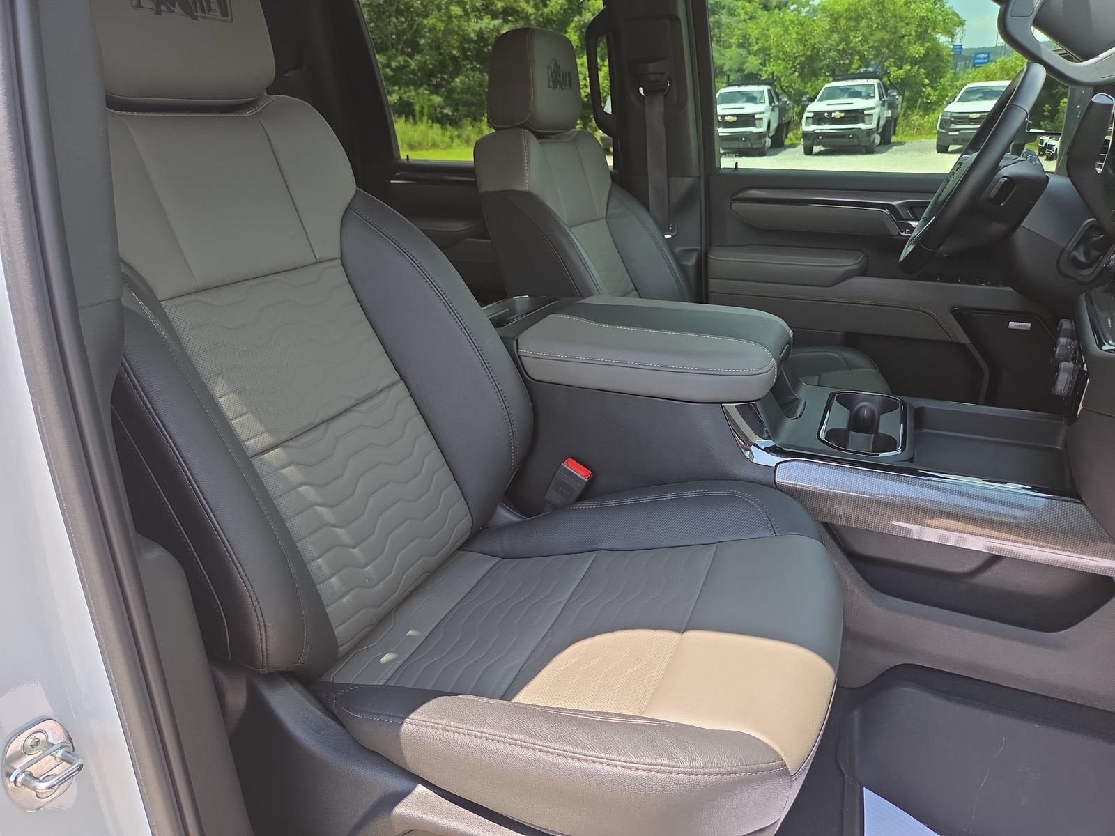 2024 Chevrolet Silverado 2500 HD ZR2