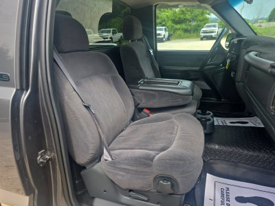 2002 Chevrolet Silverado 1500 LS