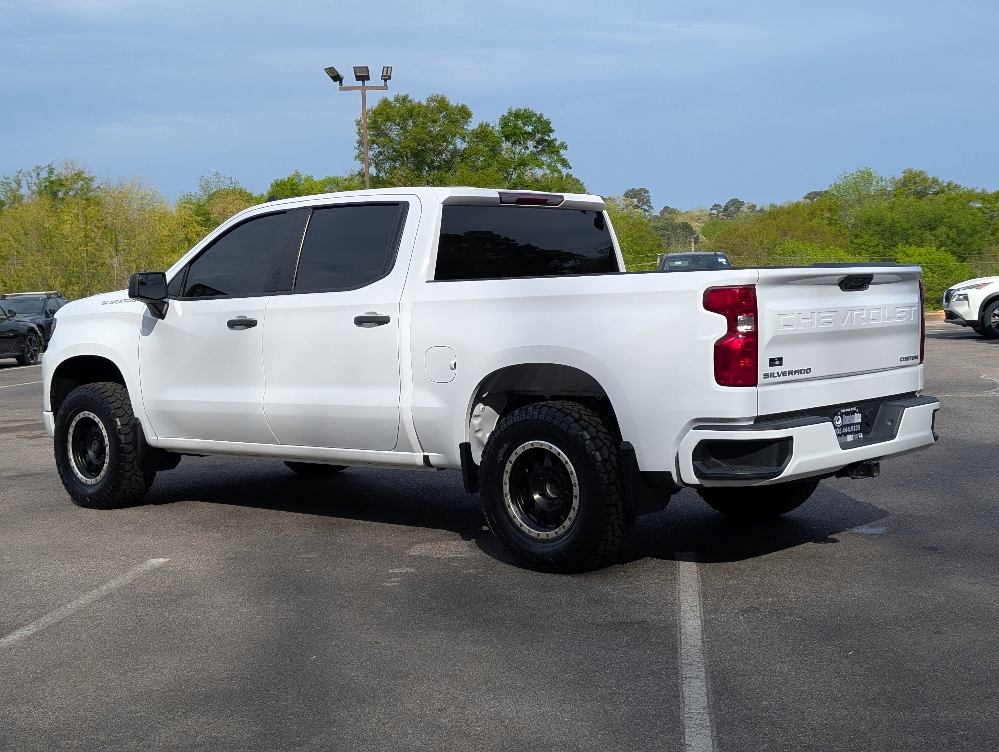 2023 Chevrolet Silverado 1500 Custom