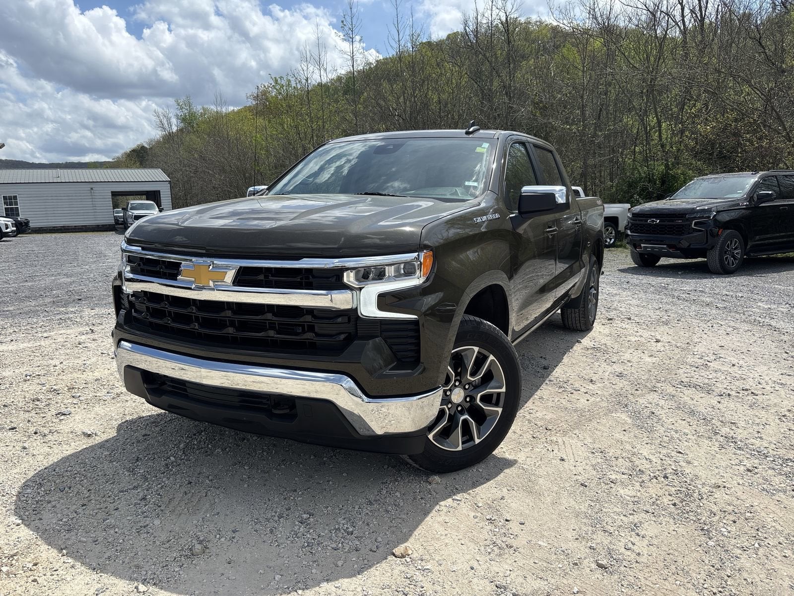 2023 Chevrolet Silverado 1500 LT (2FL)