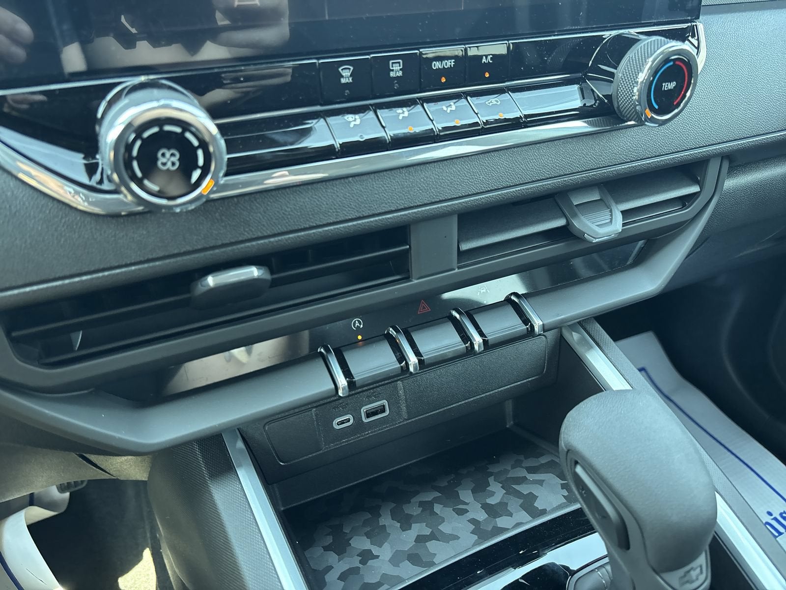2026 Chevrolet Colorado Work Truck - Photo 18