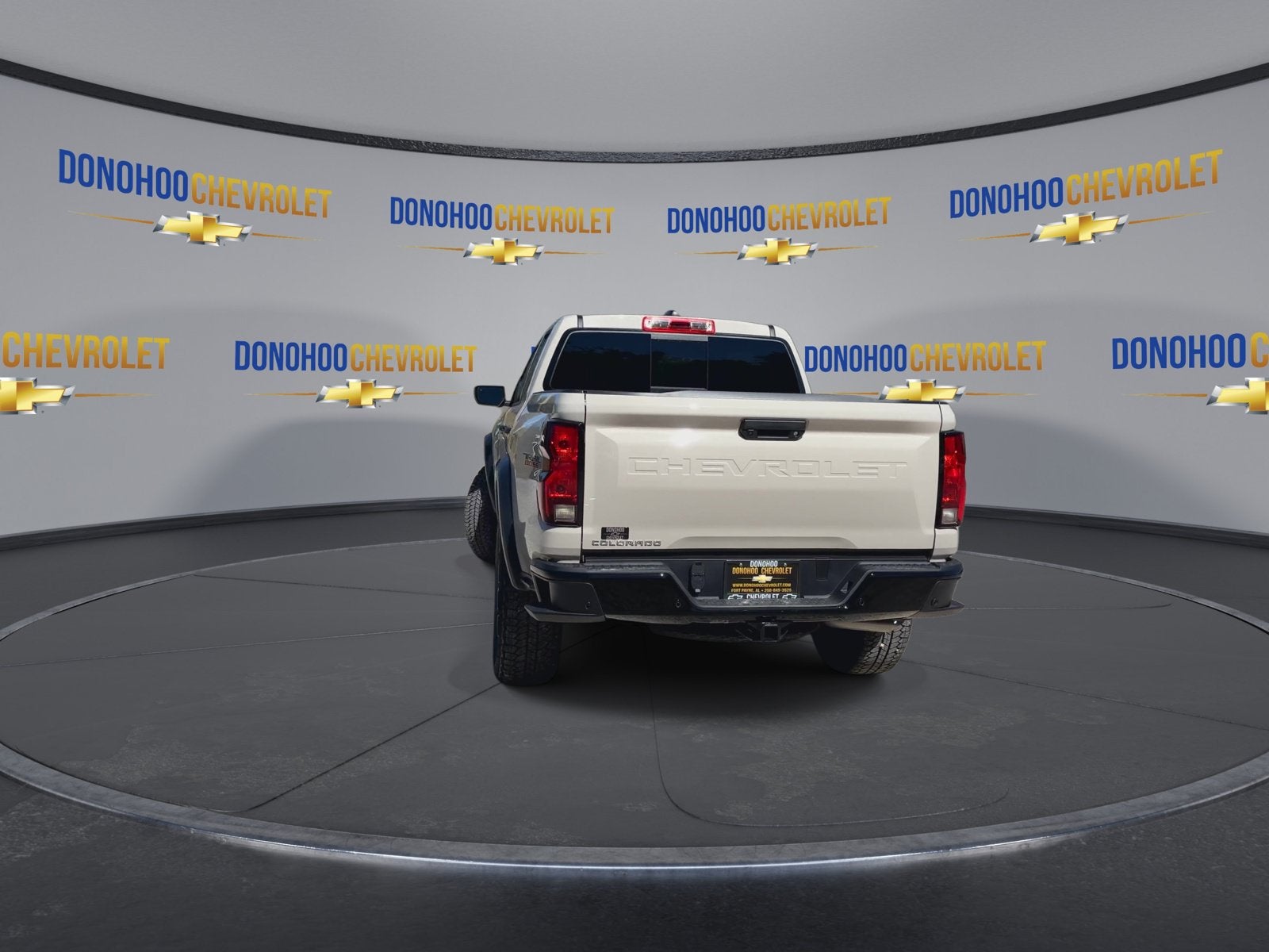 2026 Chevrolet Colorado Trail Boss - Photo 7