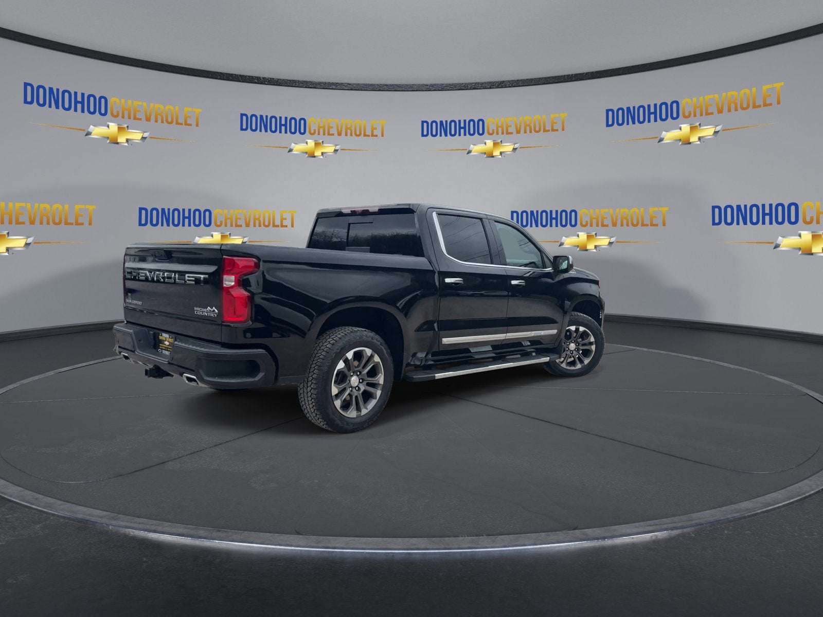 2023 Chevrolet Silverado 1500 High Country