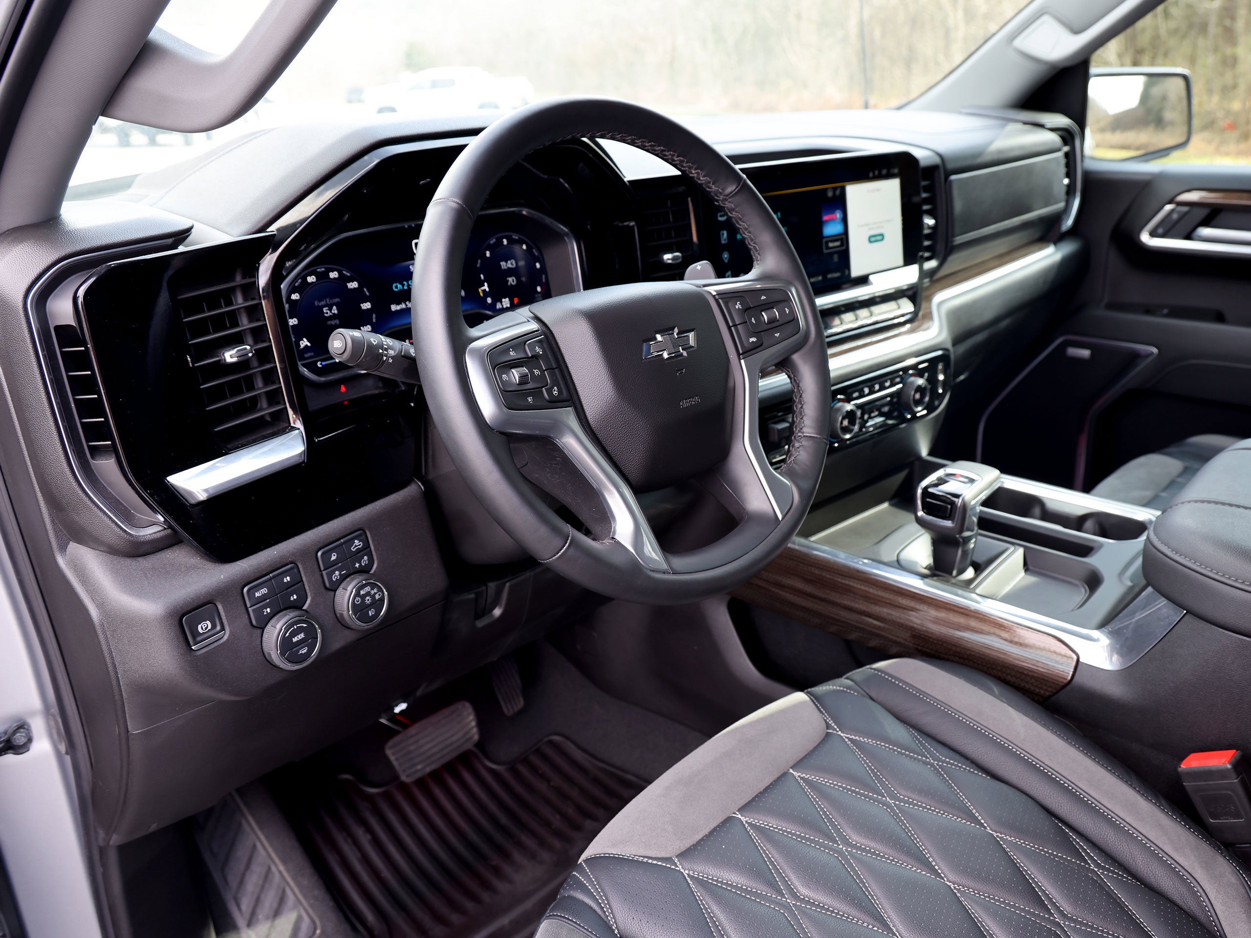 2025 Chevrolet Silverado 1500 RST