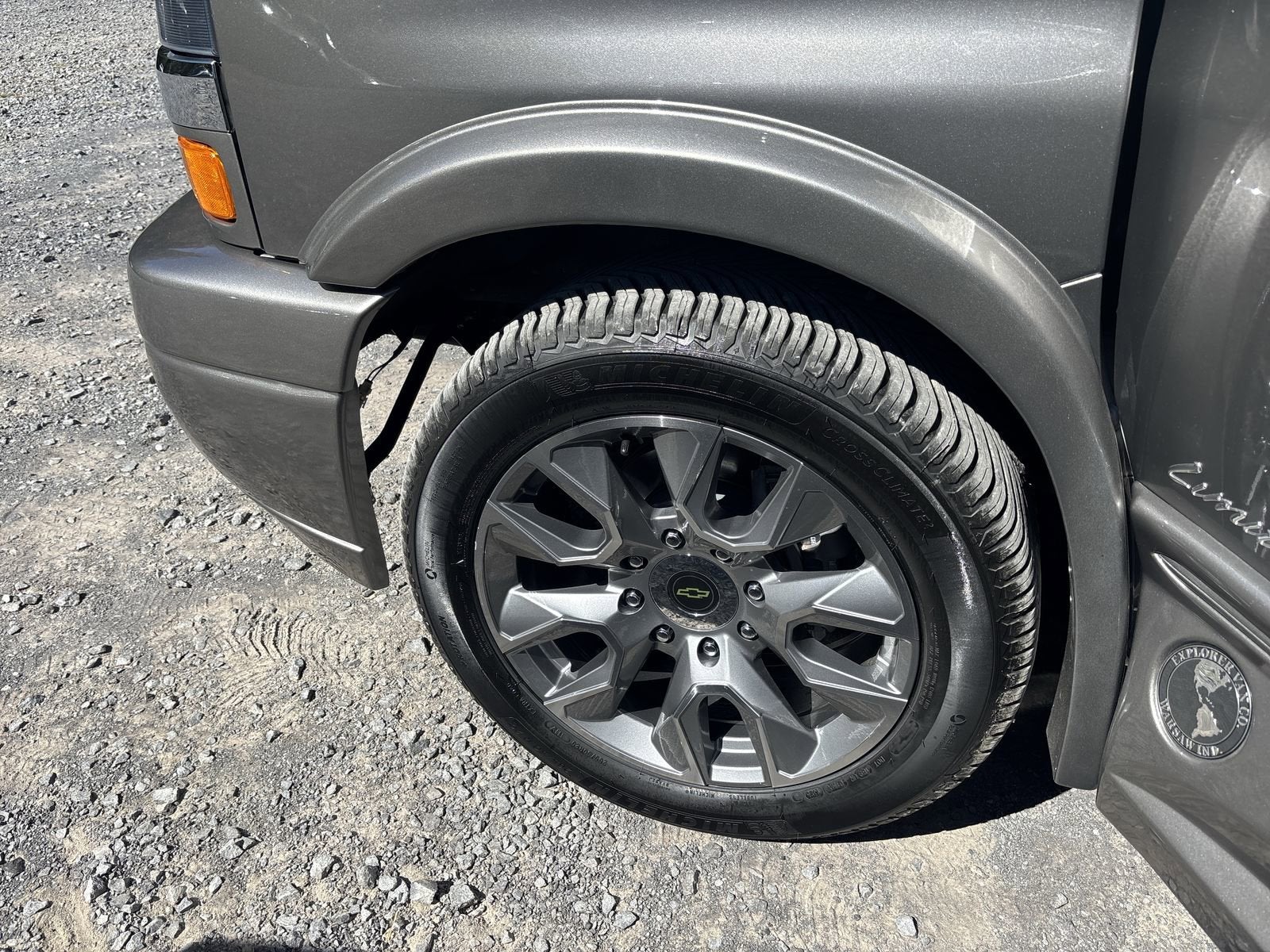 2025 Chevrolet Express Cargo 2500 WT