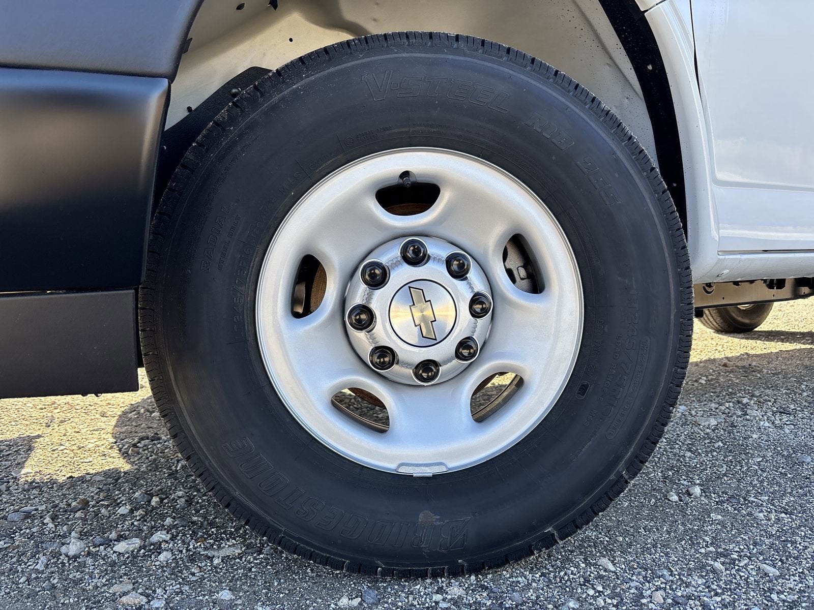 2025 Chevrolet Express Cargo 2500 WT