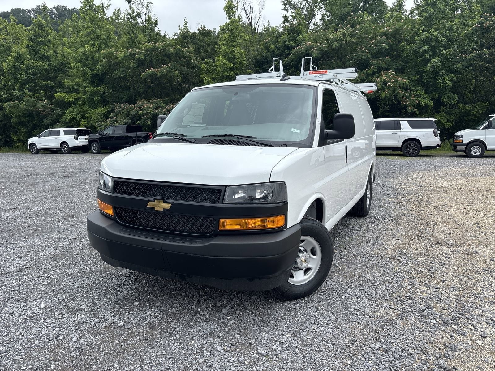 2025 Chevrolet Express Cargo 2500 WT