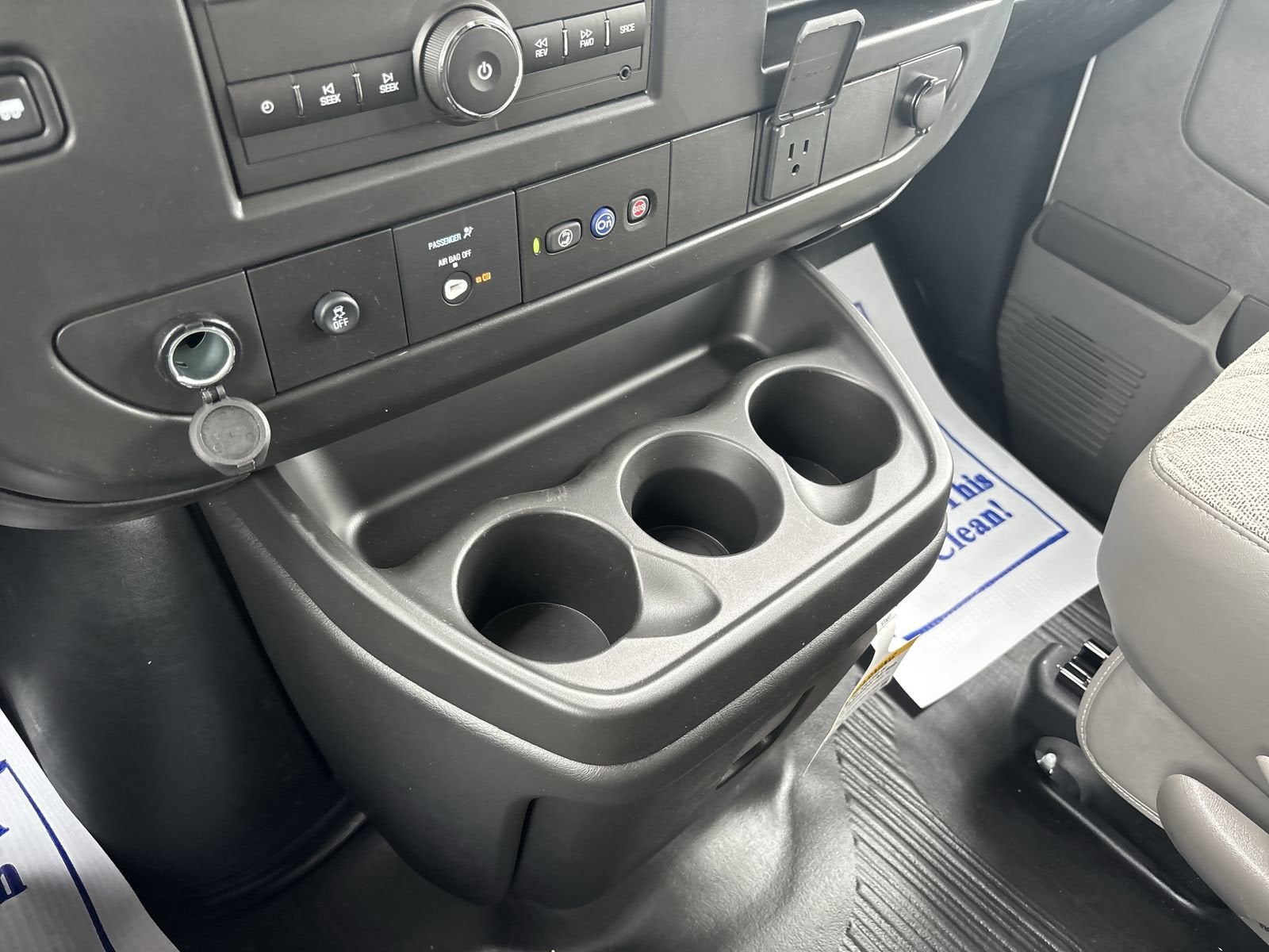 2025 Chevrolet Express Cargo 2500 WT