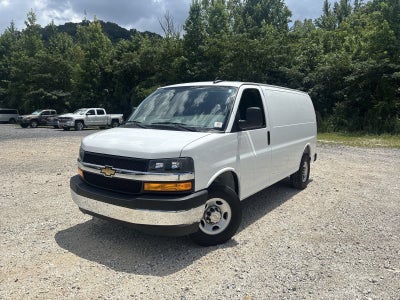 2025 Chevrolet Express Cargo WT