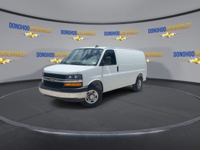 2025 Chevrolet Express Cargo WT