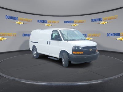 2025 Chevrolet Express Cargo WT