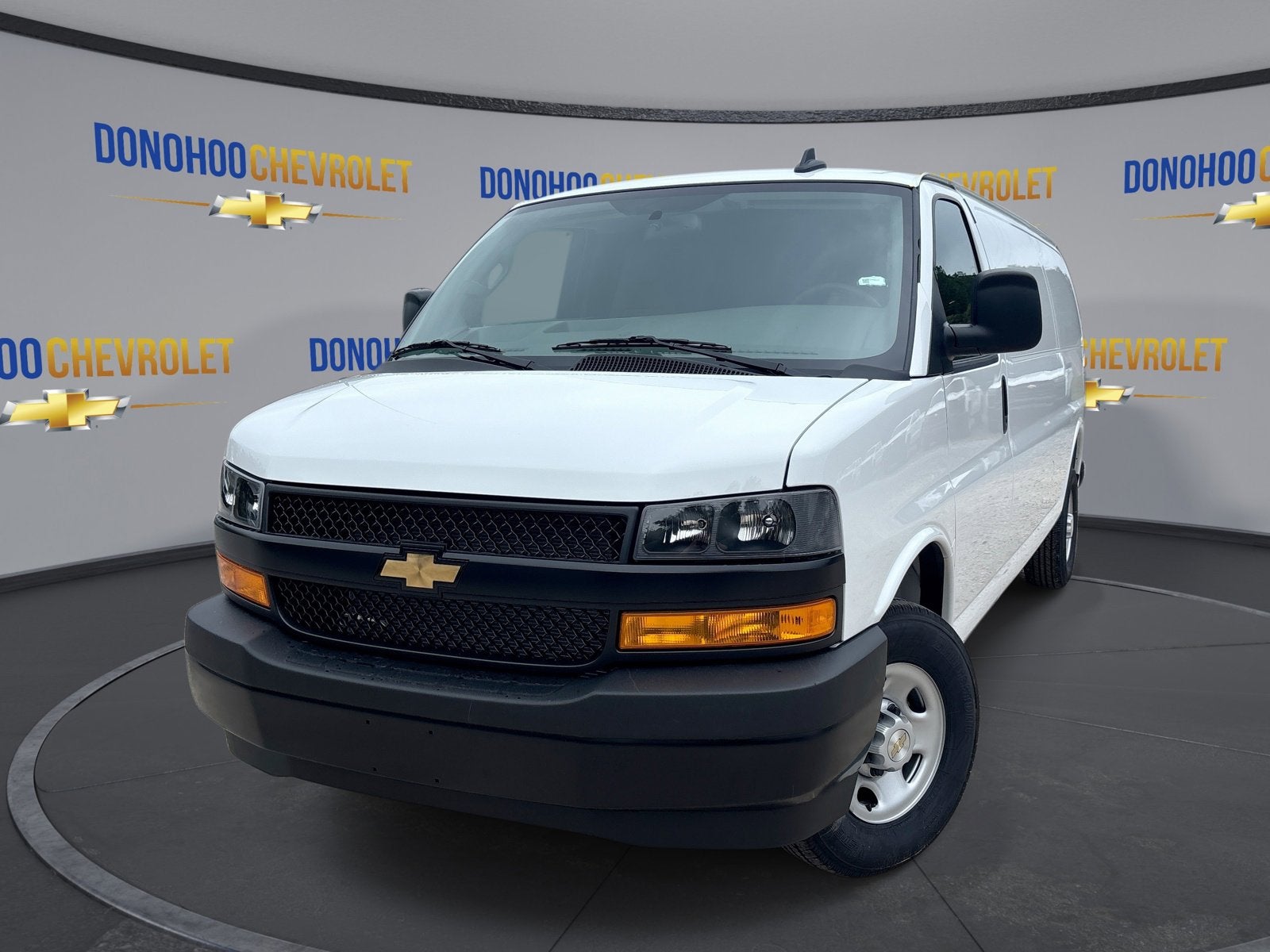 2025 Chevrolet Express Cargo 2500 WT
