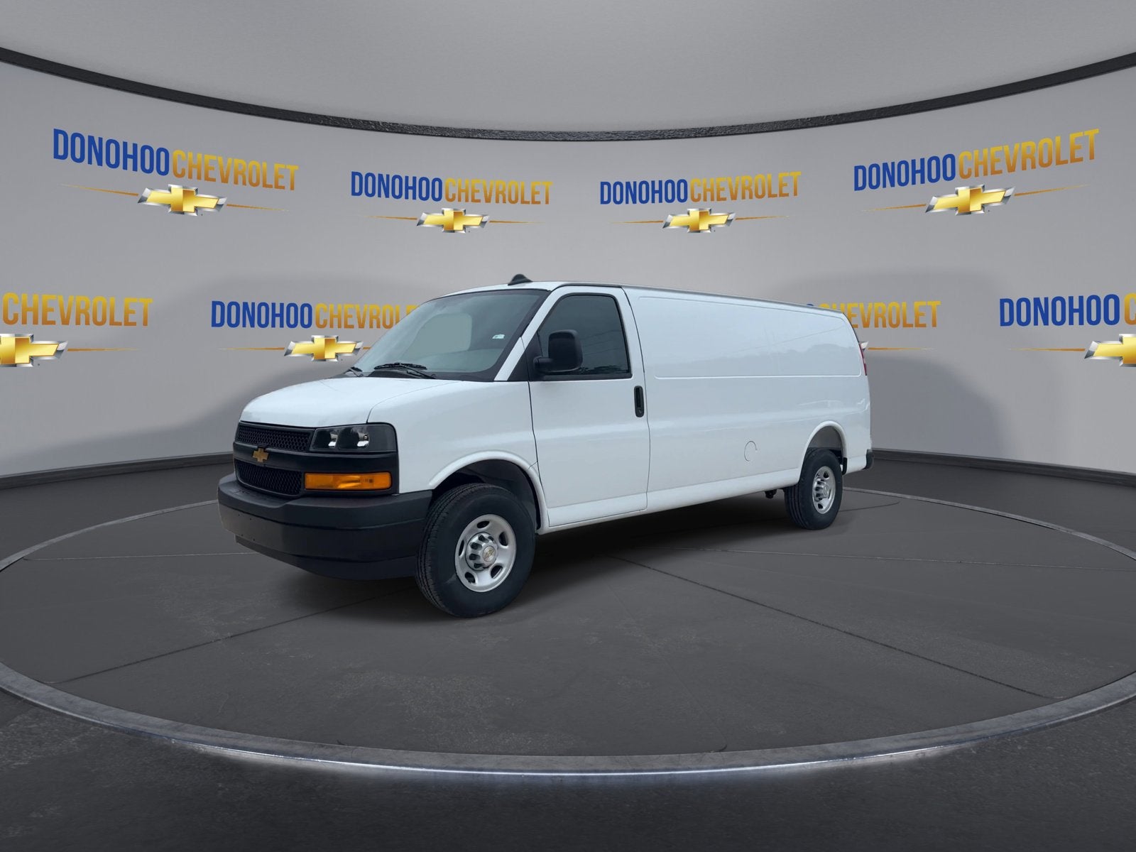 2025 Chevrolet Express Cargo 2500 WT