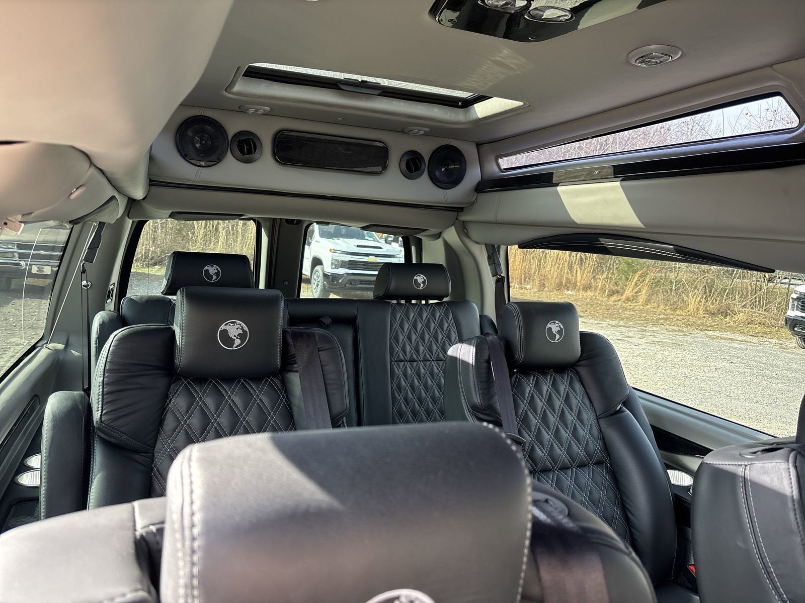 2025 Chevrolet Express Cargo 2500 WT