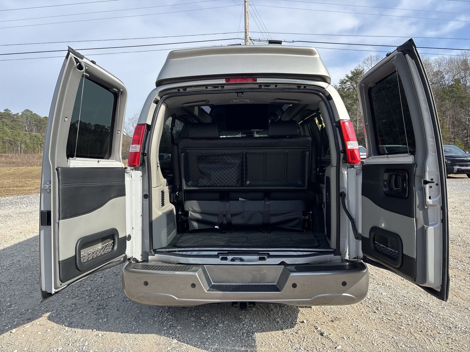 2025 Chevrolet Express Cargo 2500 WT