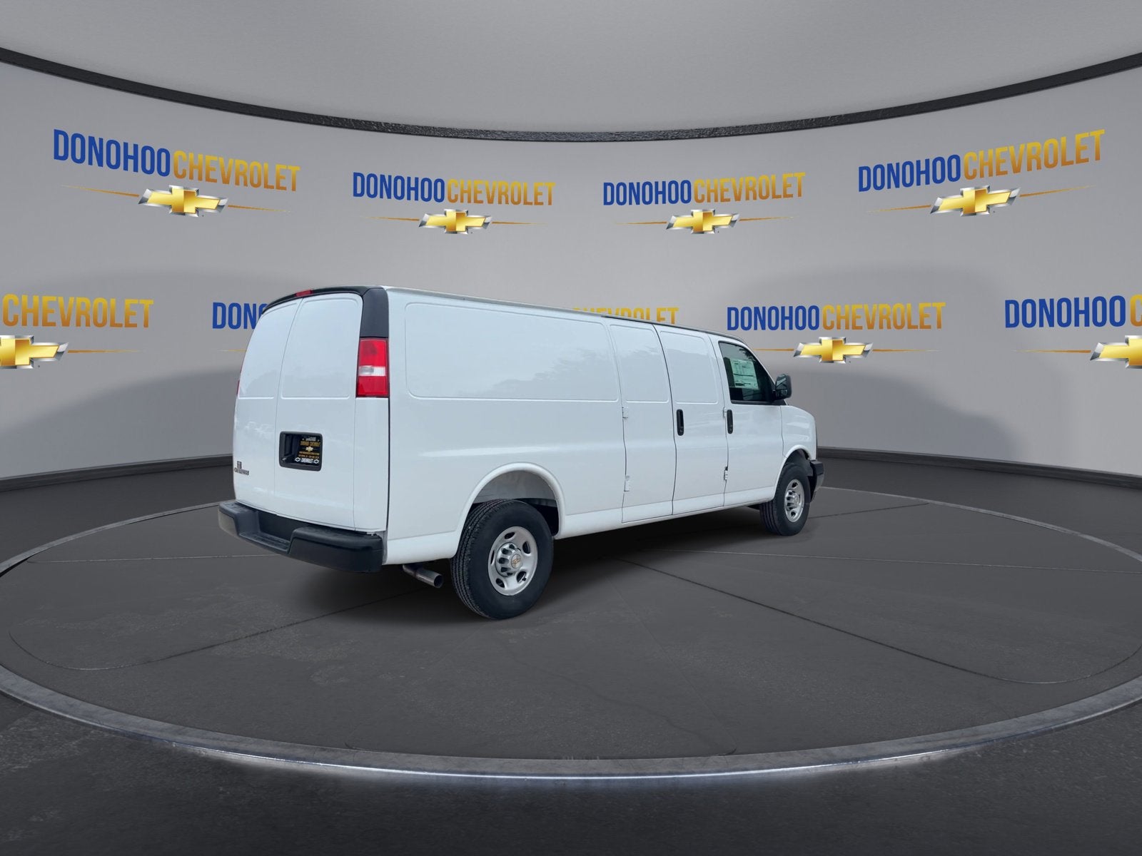 2025 Chevrolet Express Cargo 2500 WT