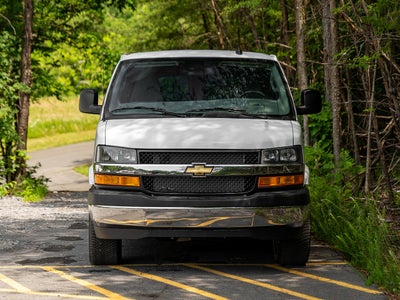 2025 Chevrolet Express Cargo 2500 WT