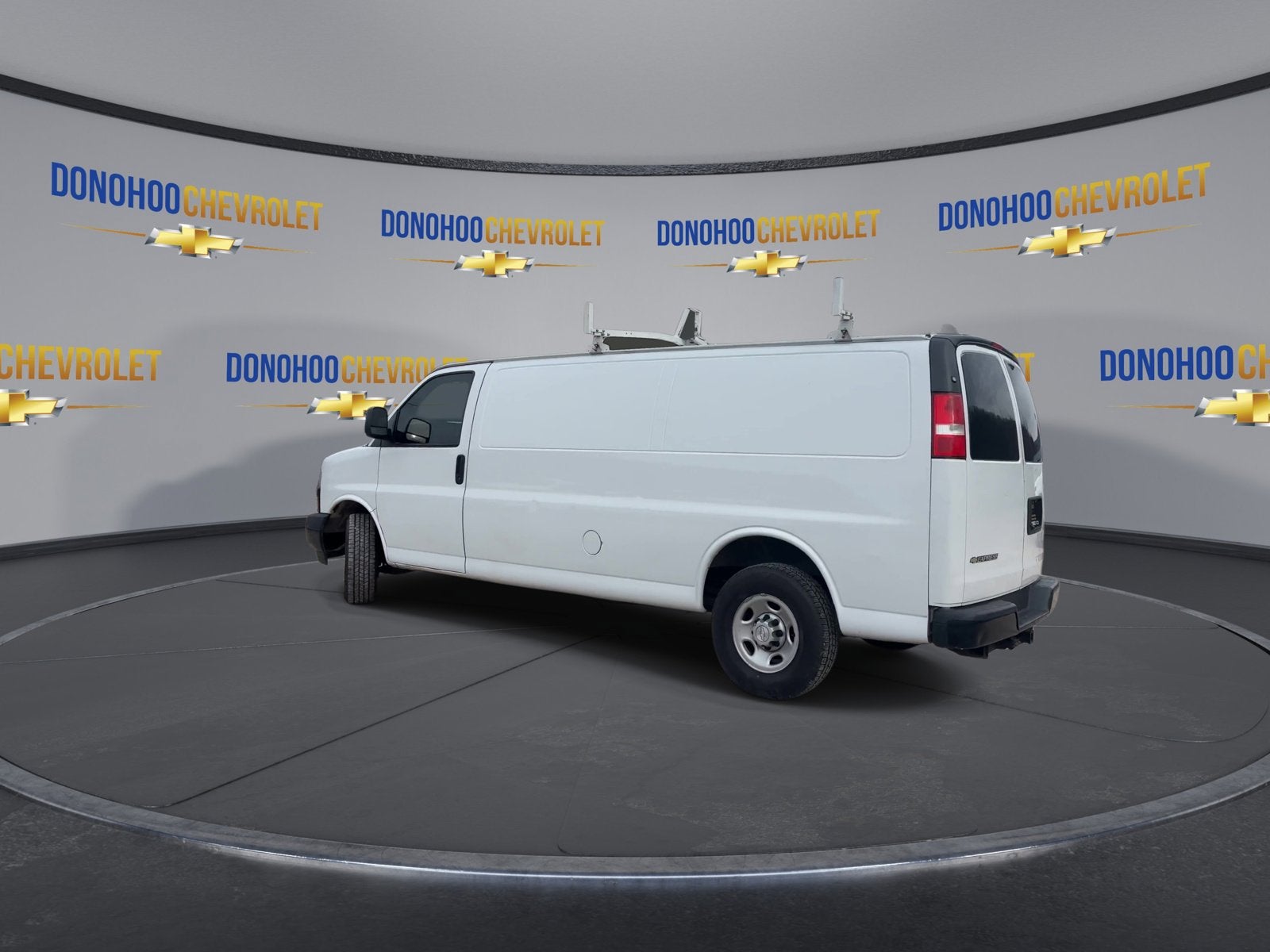 2020 Chevrolet Express Cargo 2500 WT