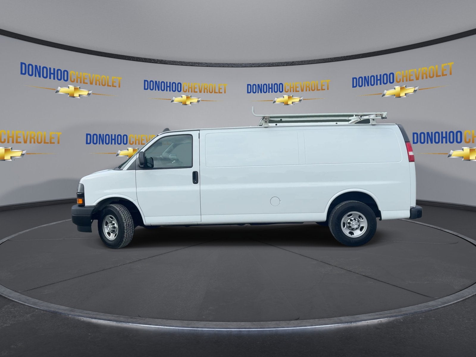 2018 Chevrolet Express Cargo 2500 GRAY
