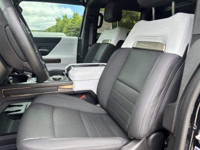 2024 GMC HUMMER EV SUV 2X