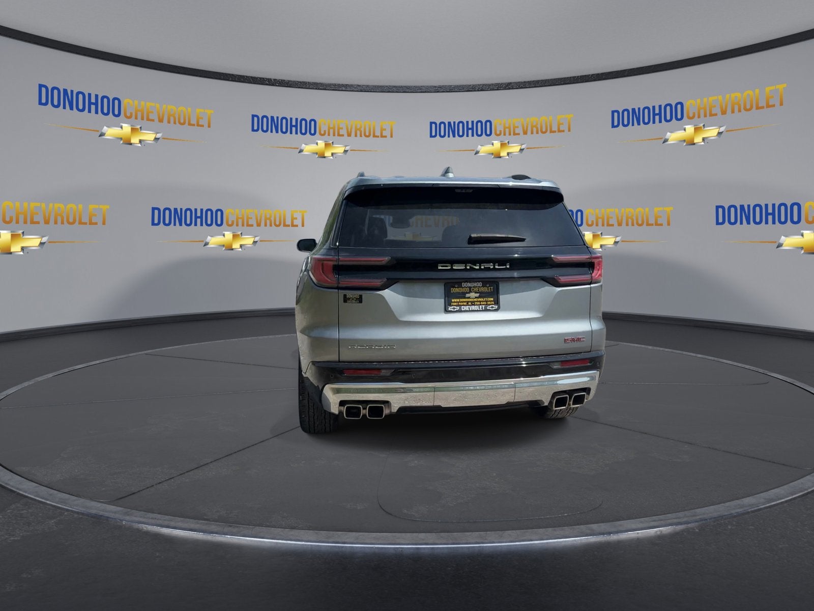 2024 GMC Acadia Denali