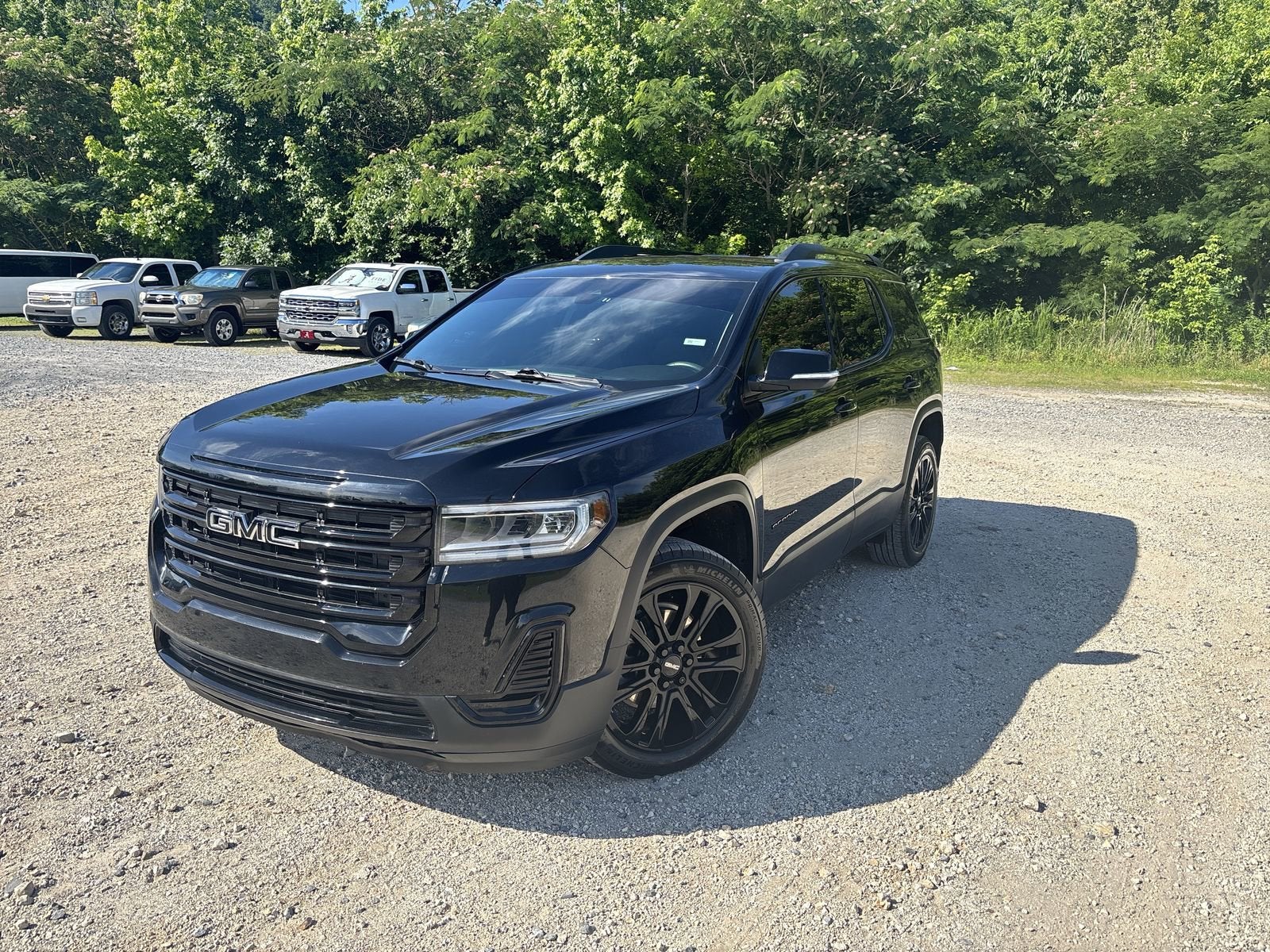 2023 GMC Acadia SLE