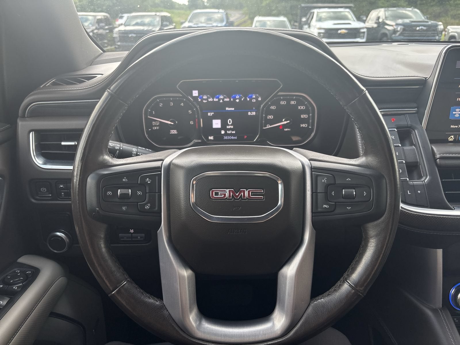 2021 GMC Yukon SLT