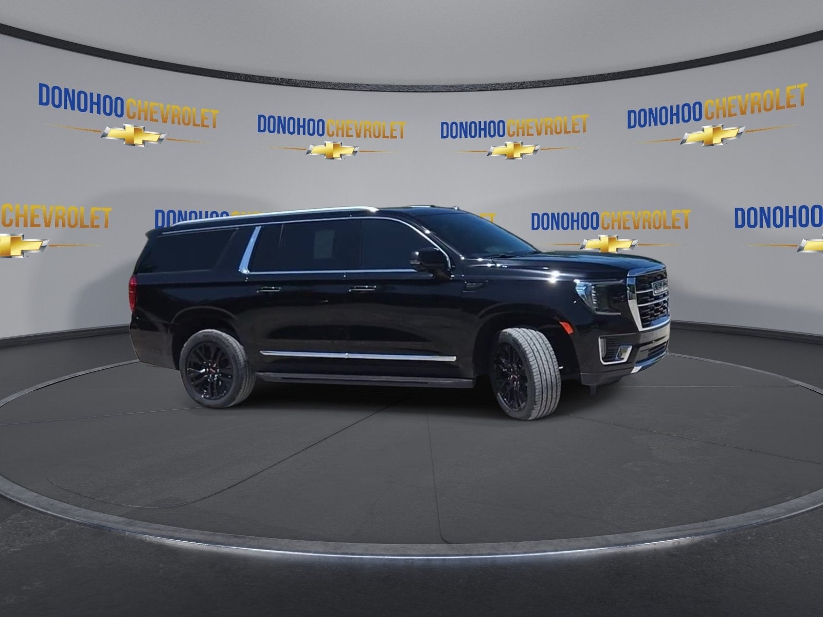 2024 GMC Yukon XL SLT