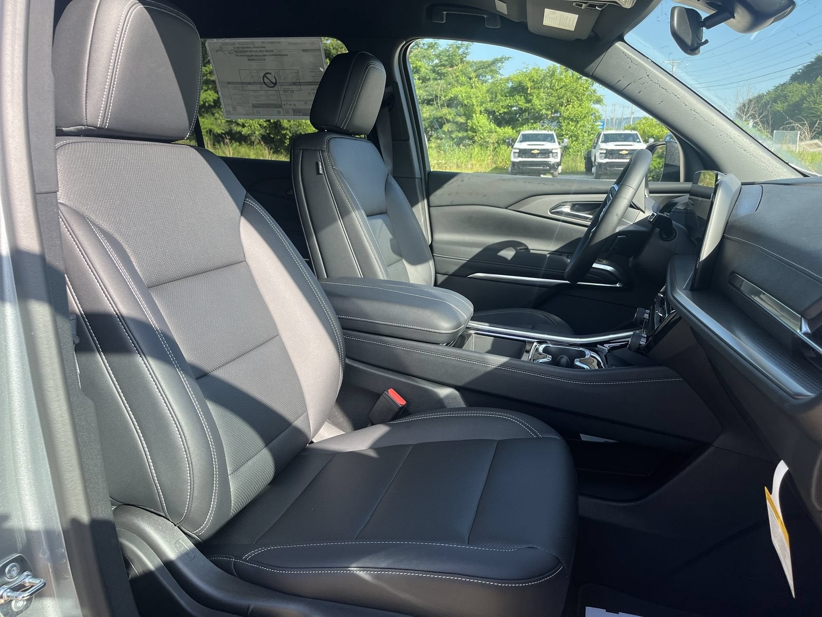 2026 Chevrolet Traverse LT - Photo 24