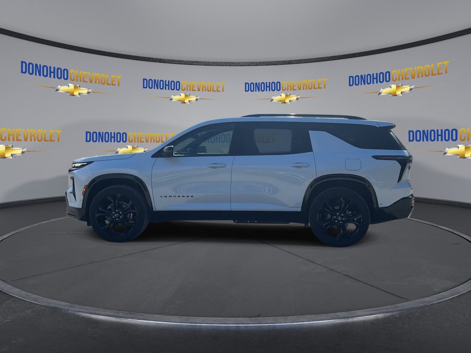 2027 Chevrolet Traverse RS