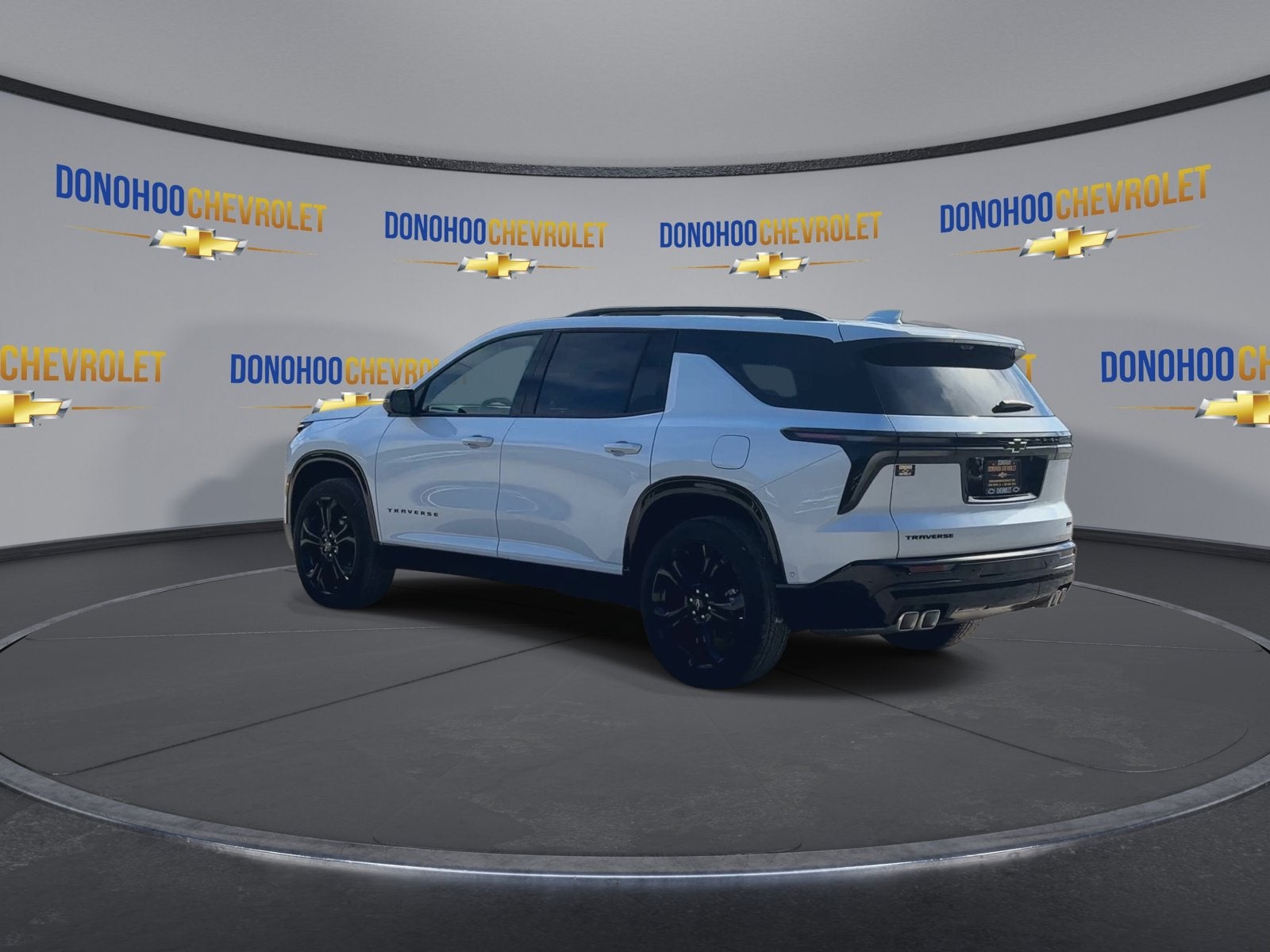 2027 Chevrolet Traverse RS