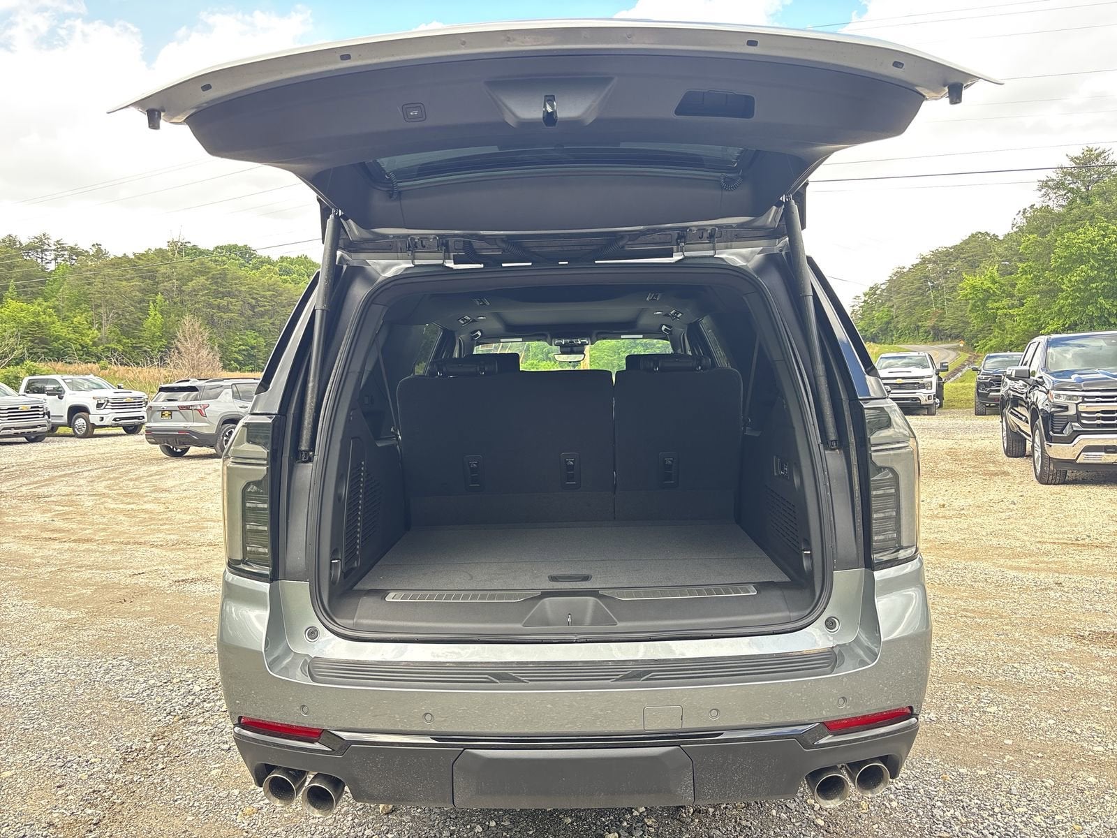 2026 Chevrolet Suburban Z71