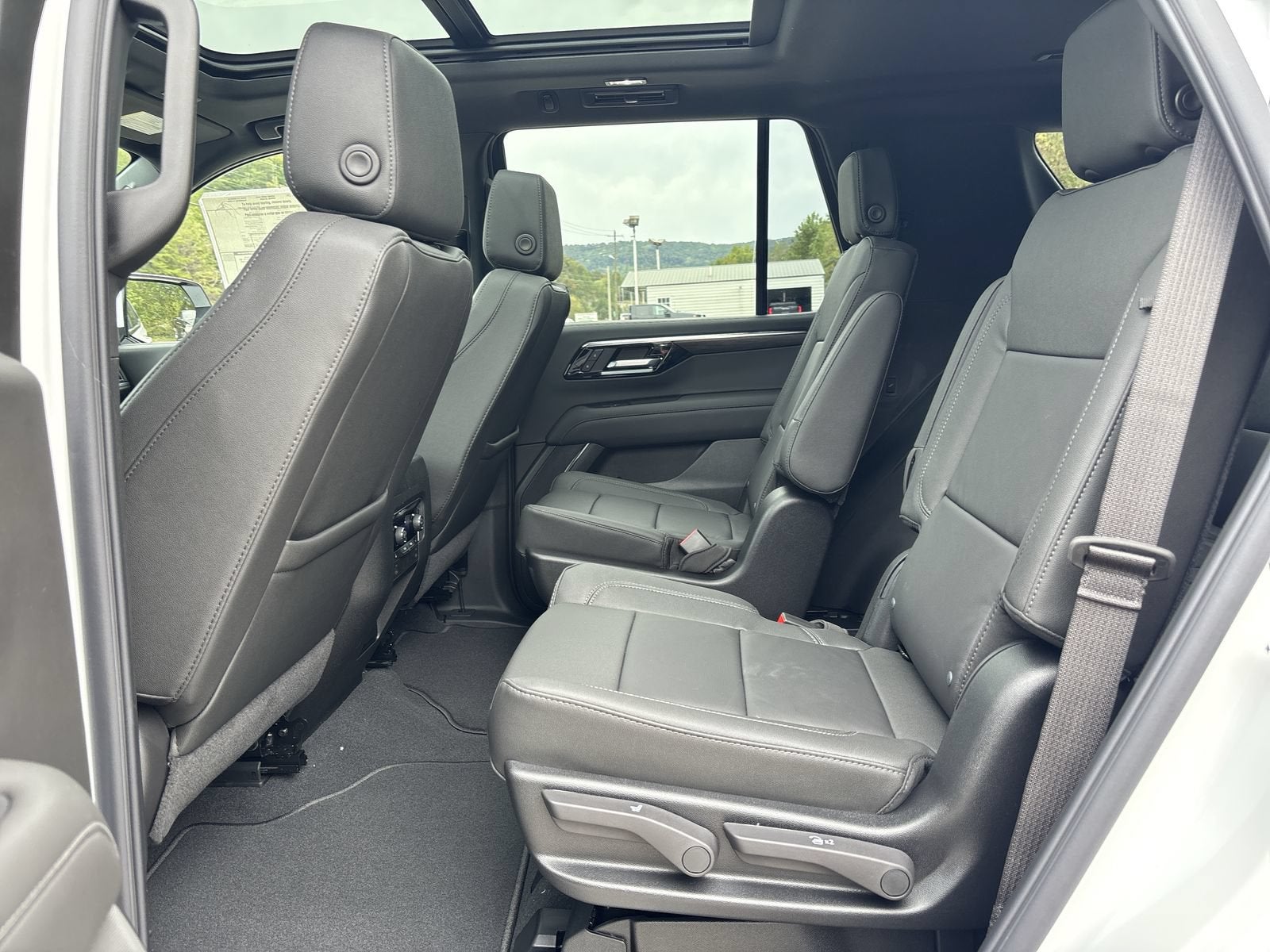 2027 Chevrolet Tahoe Z71