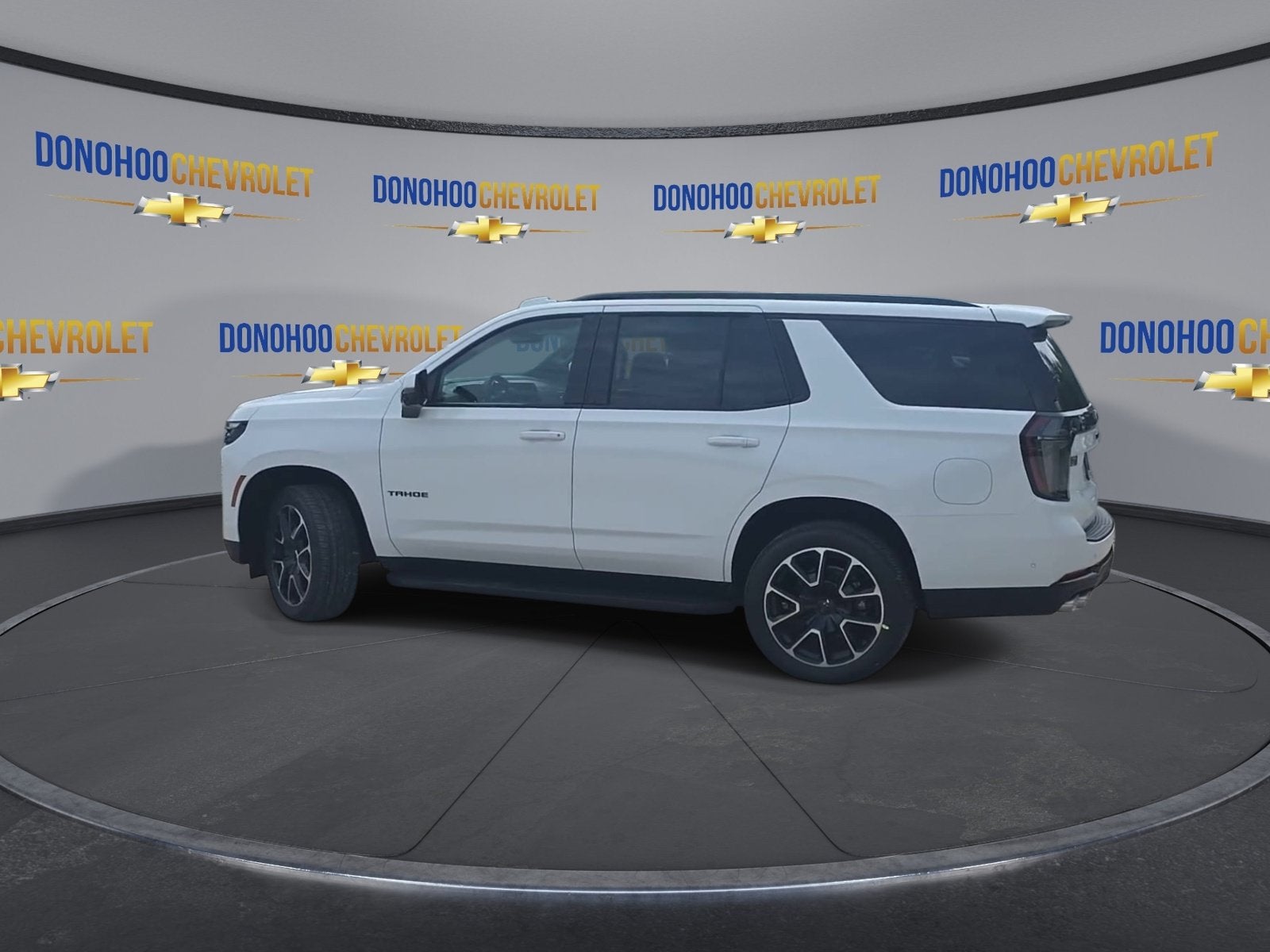 2026 Chevrolet Tahoe RST - Photo 6