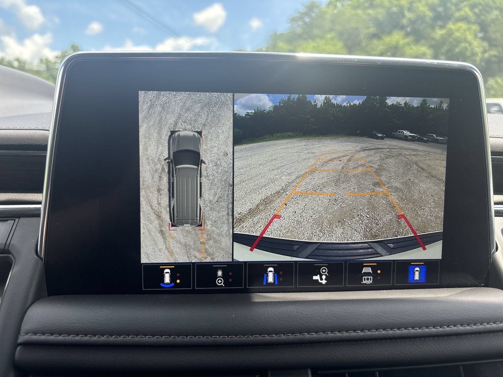 2022 Chevrolet Suburban High Country